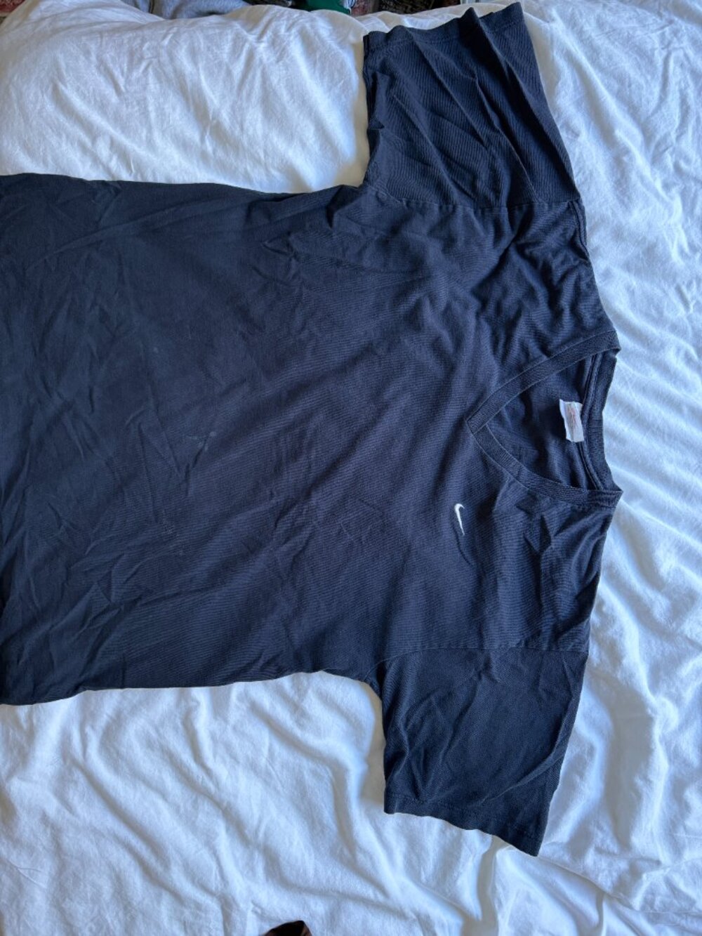 vintage v-neck nike t-shirt